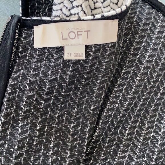 Sz 2 Tall Ann Taylor LOFT chevron cream & charcoal sheath dress - Picture 12 of 12